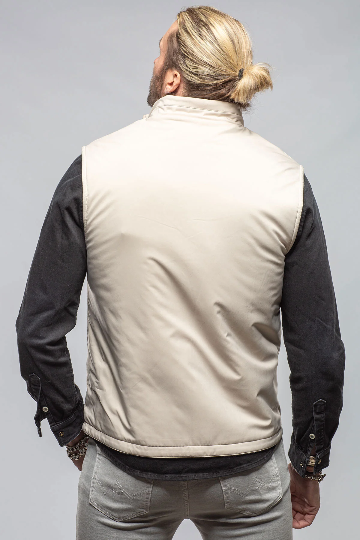 Luis Technical Vest - Image 4