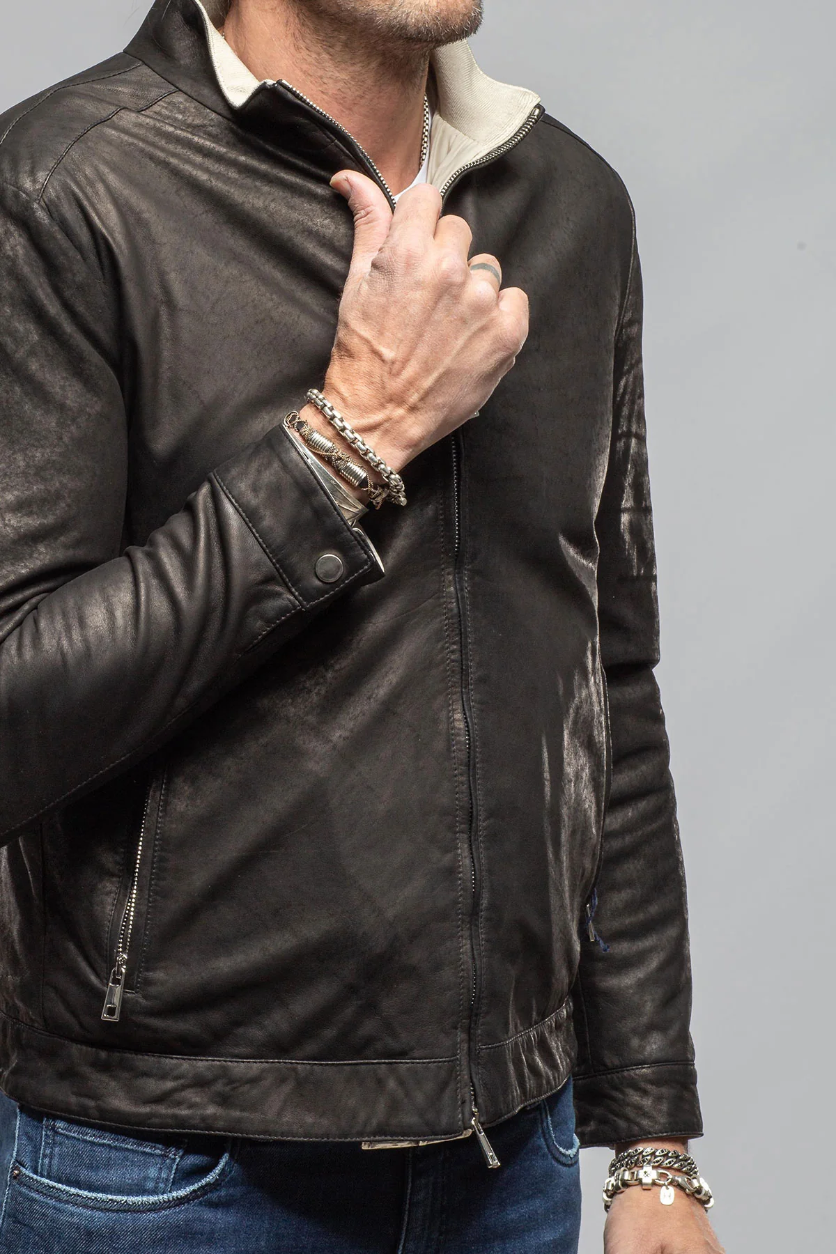 The Durango Suede Jacket In Black - Image 3